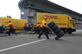 DHL