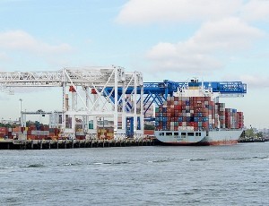 Container ship