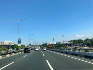 SLEX window hours