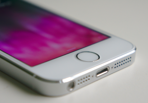IPhone_5S_home_button
