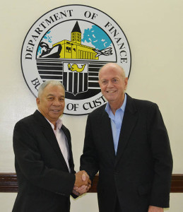 Customs commissioner Alberto Lina