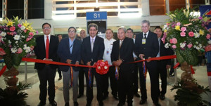 The send-off ceremony held at the NAIA Terminal 2 on January 17 was attended by PAL president and chief operating officer Jaime J. Bautista and Kuwaiti Ambassador to the Philippines Waleed Ahmad Al Kandari. Joining them were, from left to right, PAL VP-Sales Ryan Uy, PAL SVP-Airline Operations Ismael Augusto Gozon and NAIA T2 general manager Enrico Gonzalez. Witnessing the ribbon cutting were, from left to right, PAL SAVP-International Sales Bong Velasquez, PAL SAVP-Philippine Sales Harry Inoferio, PAL AVP-Airport Services Audie Villanueva and PAL VP-Security Cesar Ronnie Ordoyo.