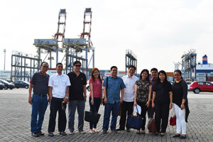 Batangas port tour of Philippine Liner Shipping Association members (L to R): Lorenzo Shipping vice president Jun Saldaño, Harry, Gothong Southern Shipping Shipping Lines, Inc. vice president-Manila operations Rex Yuvienco, Meridian Cargo Christina Tio, 2Go vice president-Freight Sales Jun Manalang, Philippine Span Asia Carrier Corp. vice president Dexter Go, Moreta Shipping Lines, Inc. officer-in-charge Meloday Moreta, Solid Shipping Jonathan Tiu, Philippine Liner Shipping Association executive director Rona Gatdula and PLSA secretariat Grace Zulueta.