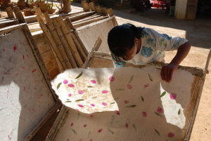 Paper_making_Burma